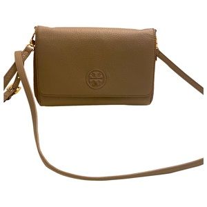 Pristine Condition Leather Tory Burch Purse